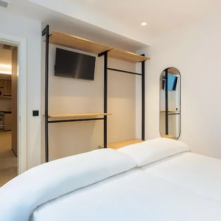 Sholeo Canteras Flats *